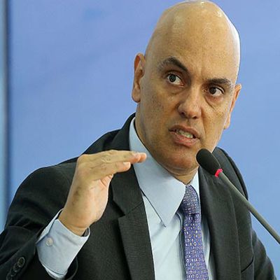 Alexandre Morais - Divinews